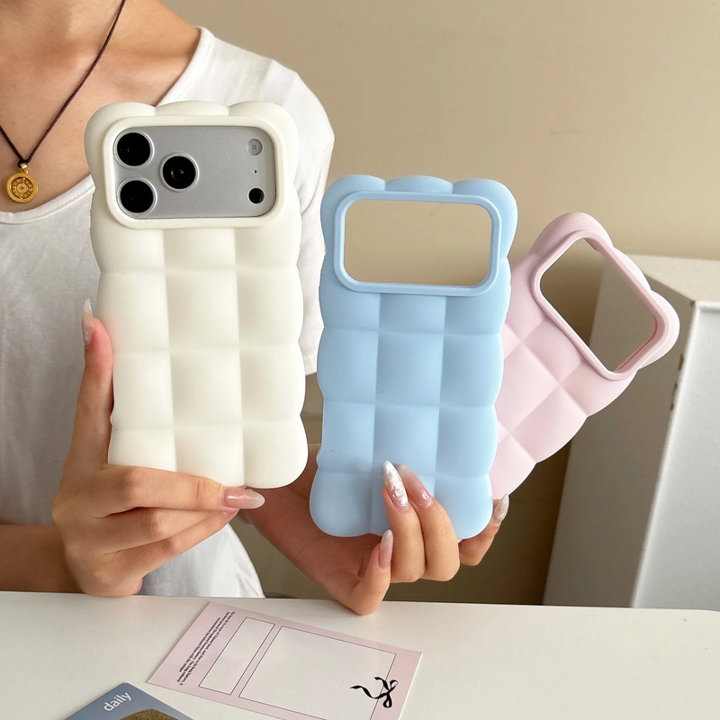 Lattice 3D Block Silicone Phon - Huawei Mate 60 review and price